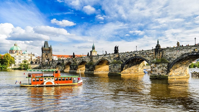 Virtual Prague Tours